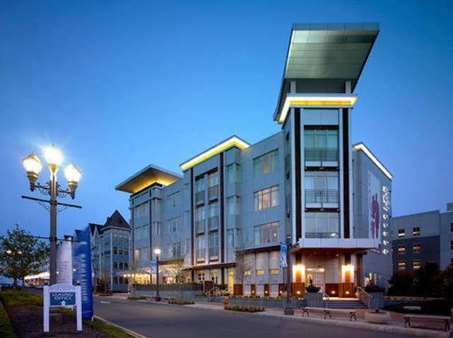 Bungalow hotel