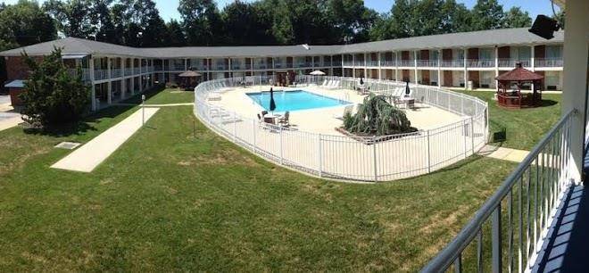 Crystal inn