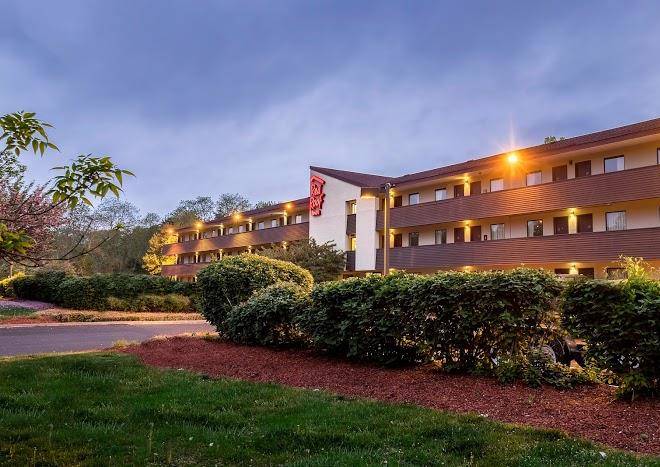 Red roof inn tinton falls jersey shore
