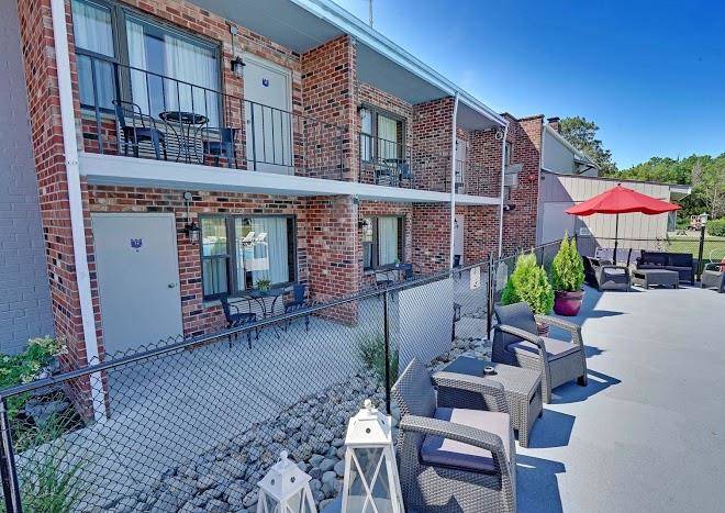 Blue Creek Inn Image