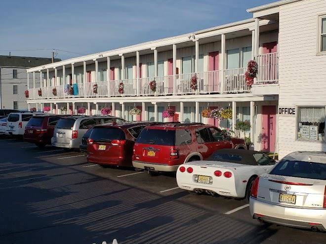 Colony motel