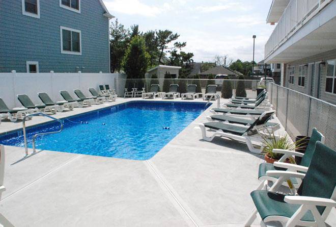 Point beach motel