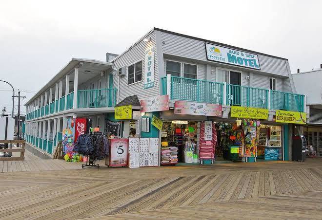Sand and surf motel