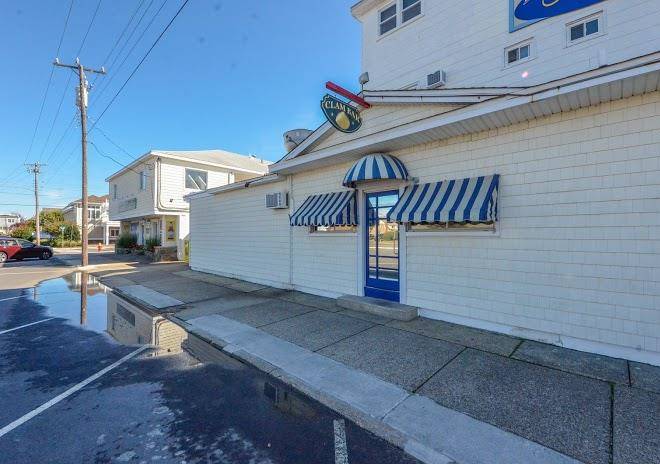 Surf city hotel