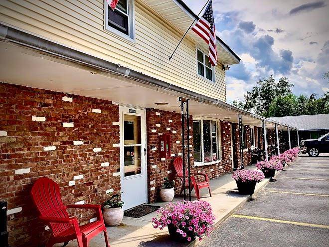 Rolling hills motel