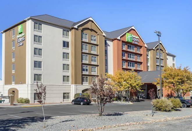 Holiday inn express & suites albuquerque midtown