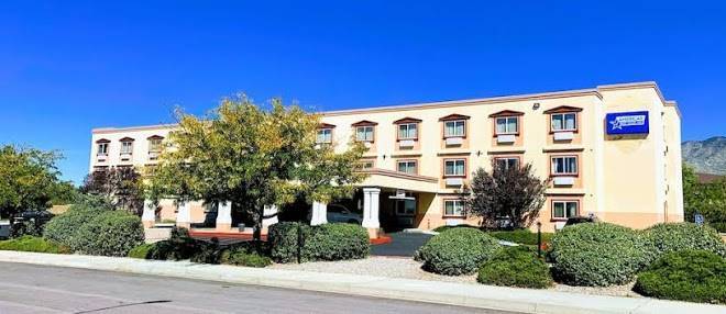 Quality inn albuquerque east i 40 juan tabo exit