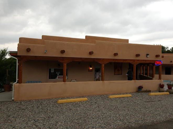 Broken arrow motel