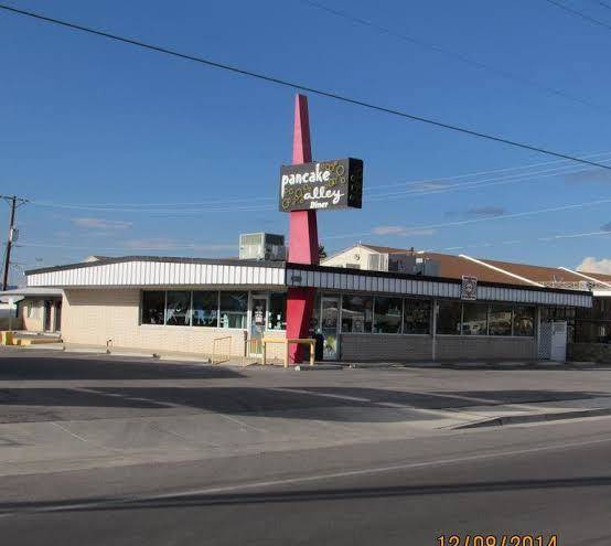 Royal host motel