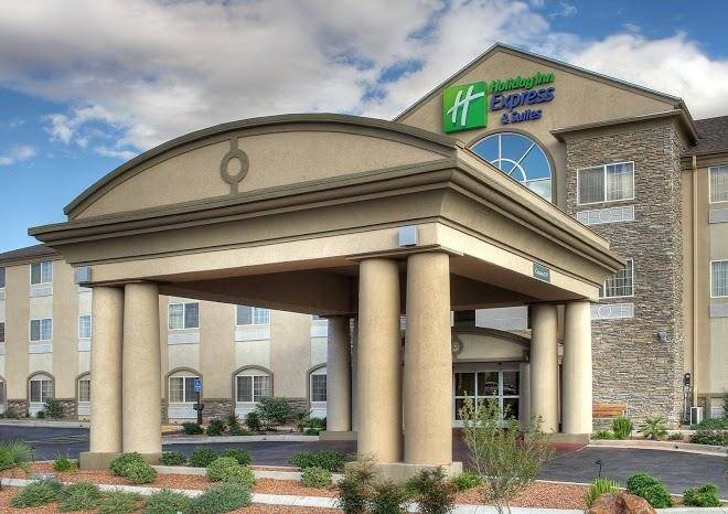 Holiday inn express & suites carlsbad
