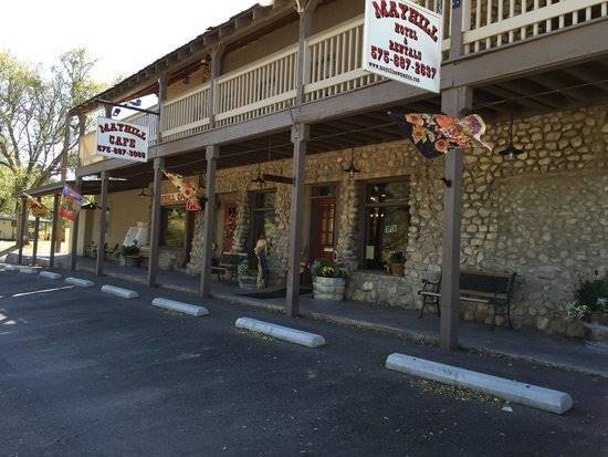 Mayhill cafe & hotel