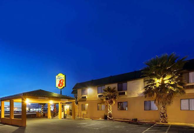 Super 8 by wyndham alamogordo