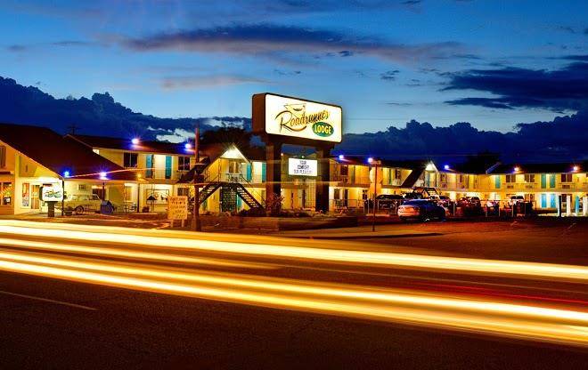 Roadrunner lodge motel