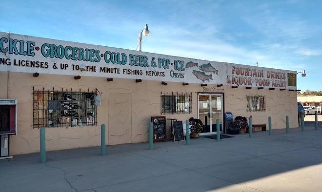 Abe's motel & fly shop