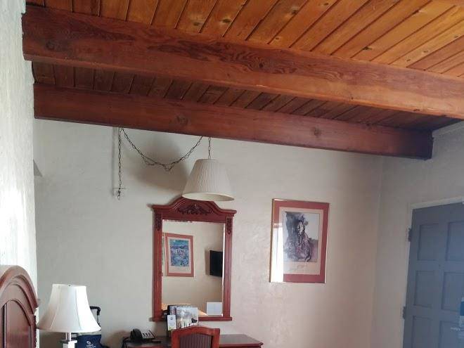 Lamplighter inn