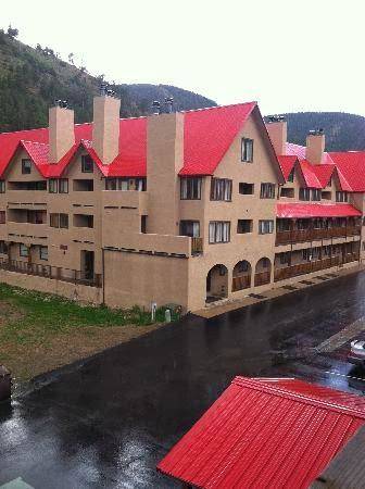 Lifts west condominium hotel