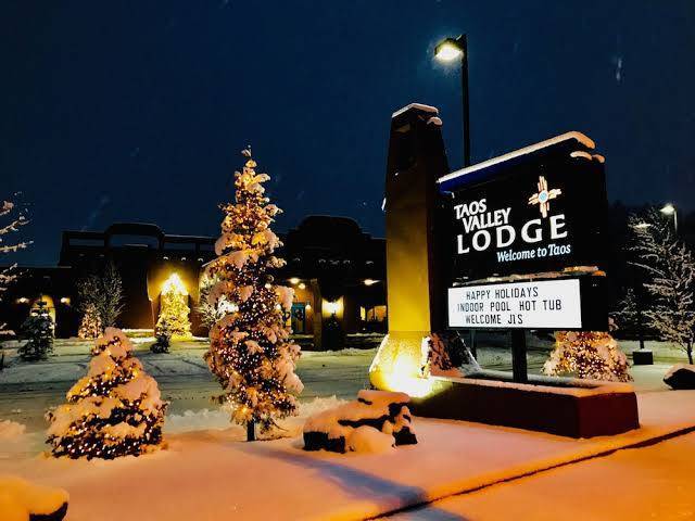 Taos valley lodge