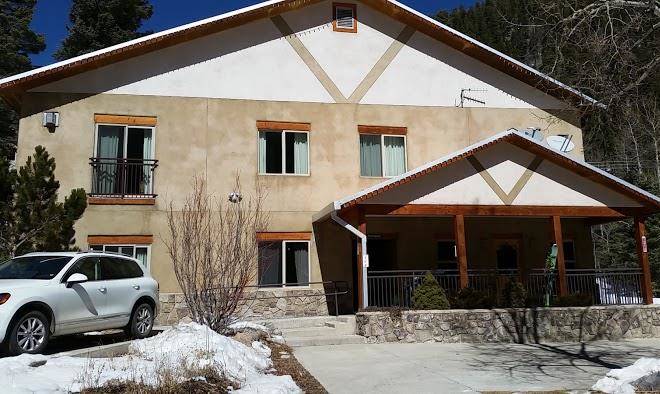 The Inn At Taos Ski Valley Image