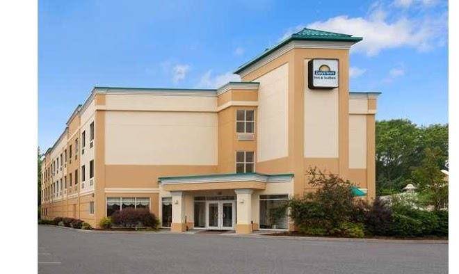 Days inn & suites by wyndham albany