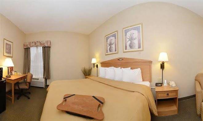Best western plus university inn