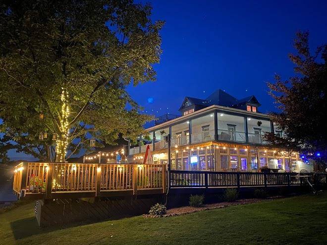 Pleasant beach hotel