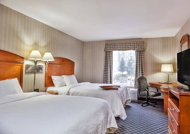 Hampton Inn & Suites Jamestown Image