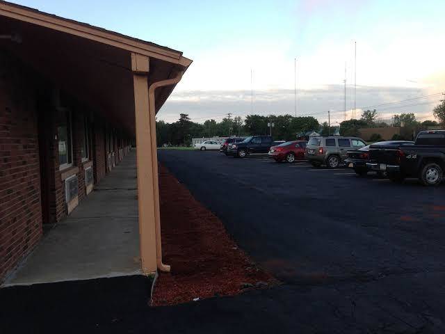 Mark twain motor inn