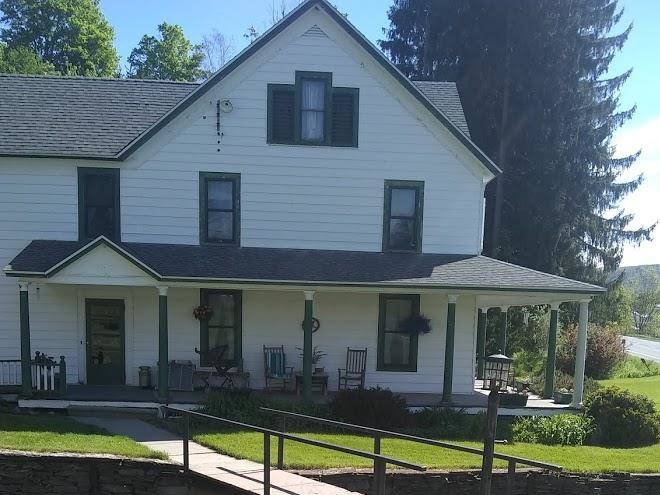 Inn at toll gate creek