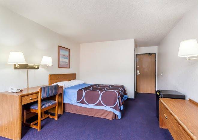 Super 8 by wyndham sidney ny