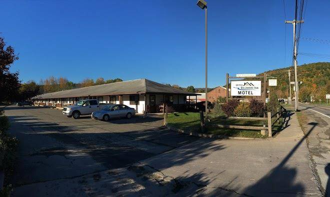 Upper delaware inn