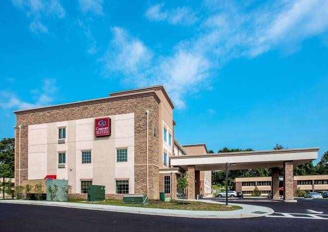 Comfort suites fishkill near interstate 84