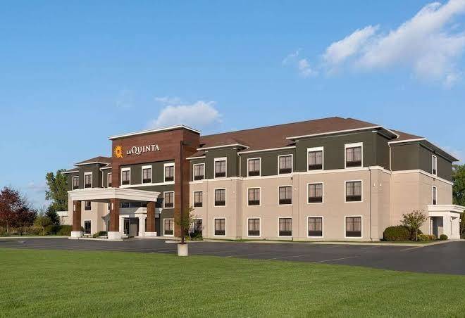 La quinta inn & suites by wyndham lackawanna