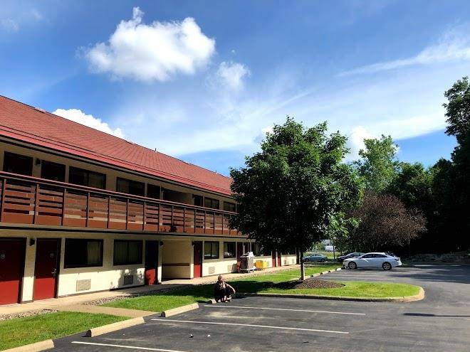 Red roof inn buffalo niagara airport