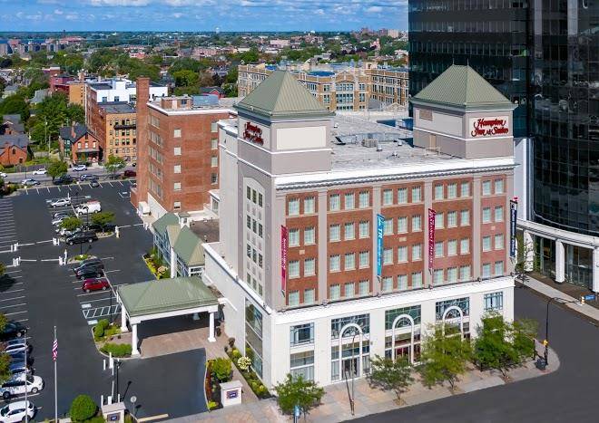 Hampton Inn & Suites Buffalo Downtown Image