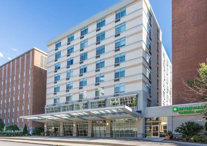 Wyndham garden buffalo downtown