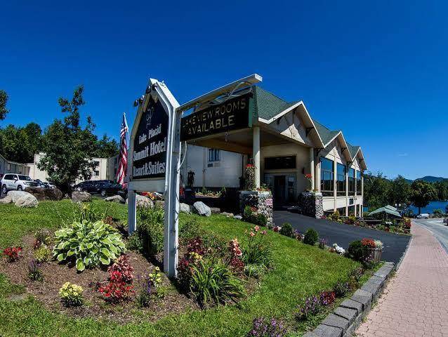Lake placid summit hotel resort & suites