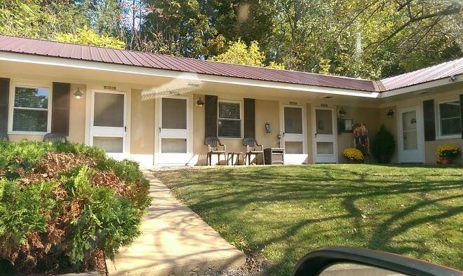 Westport lakeside motel