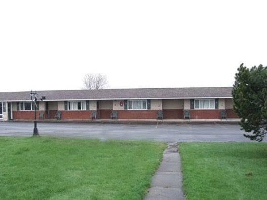Dreamland motel