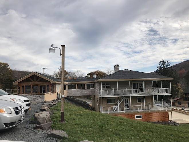 Gardner inn