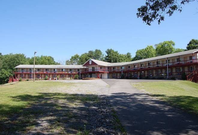 Green lake homestead