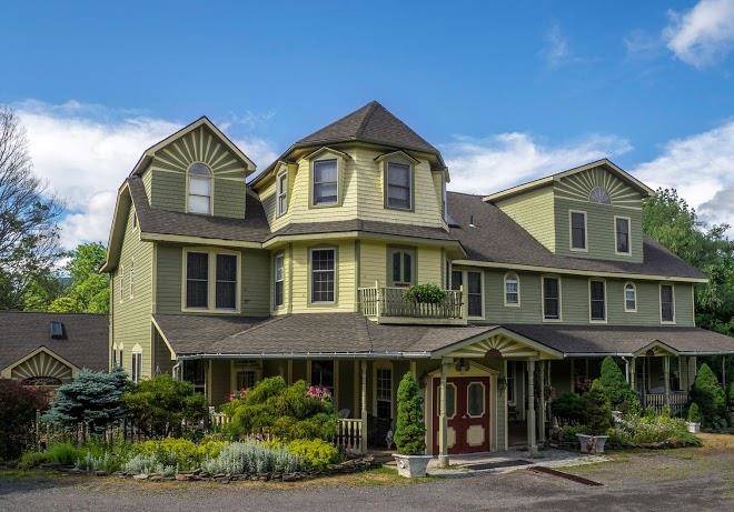 Washington irving inn