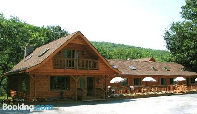 Xenia resort