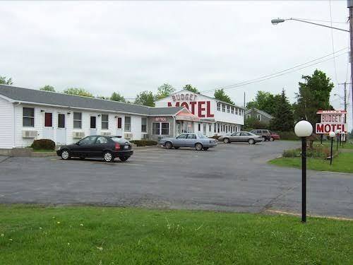 Allen's budget motel