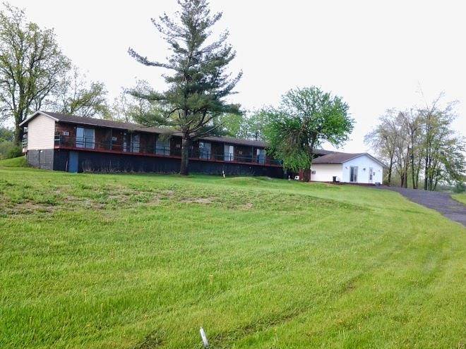 The applewood inn