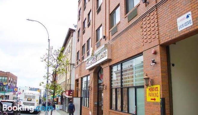 Phoenix hotel