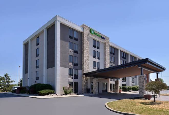 Holiday inn express rochester university area