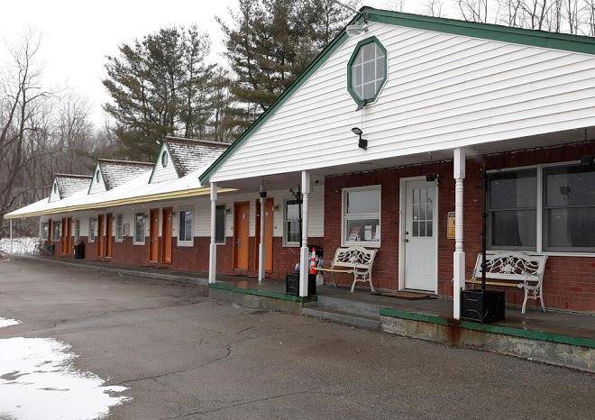 Budget inn canajoharie