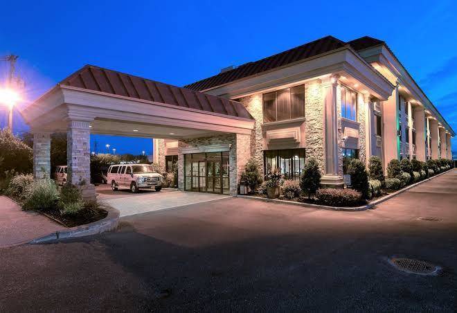 Five towns inn