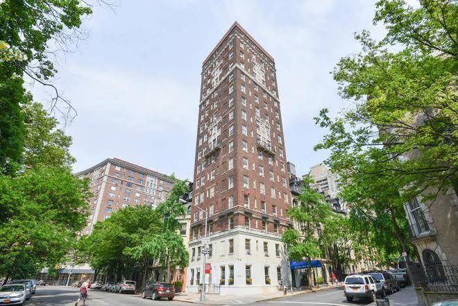 Riverside tower hotel