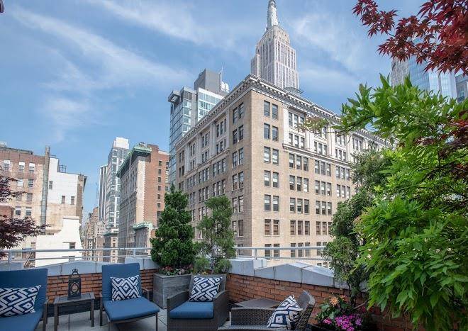 The Roger New York Image